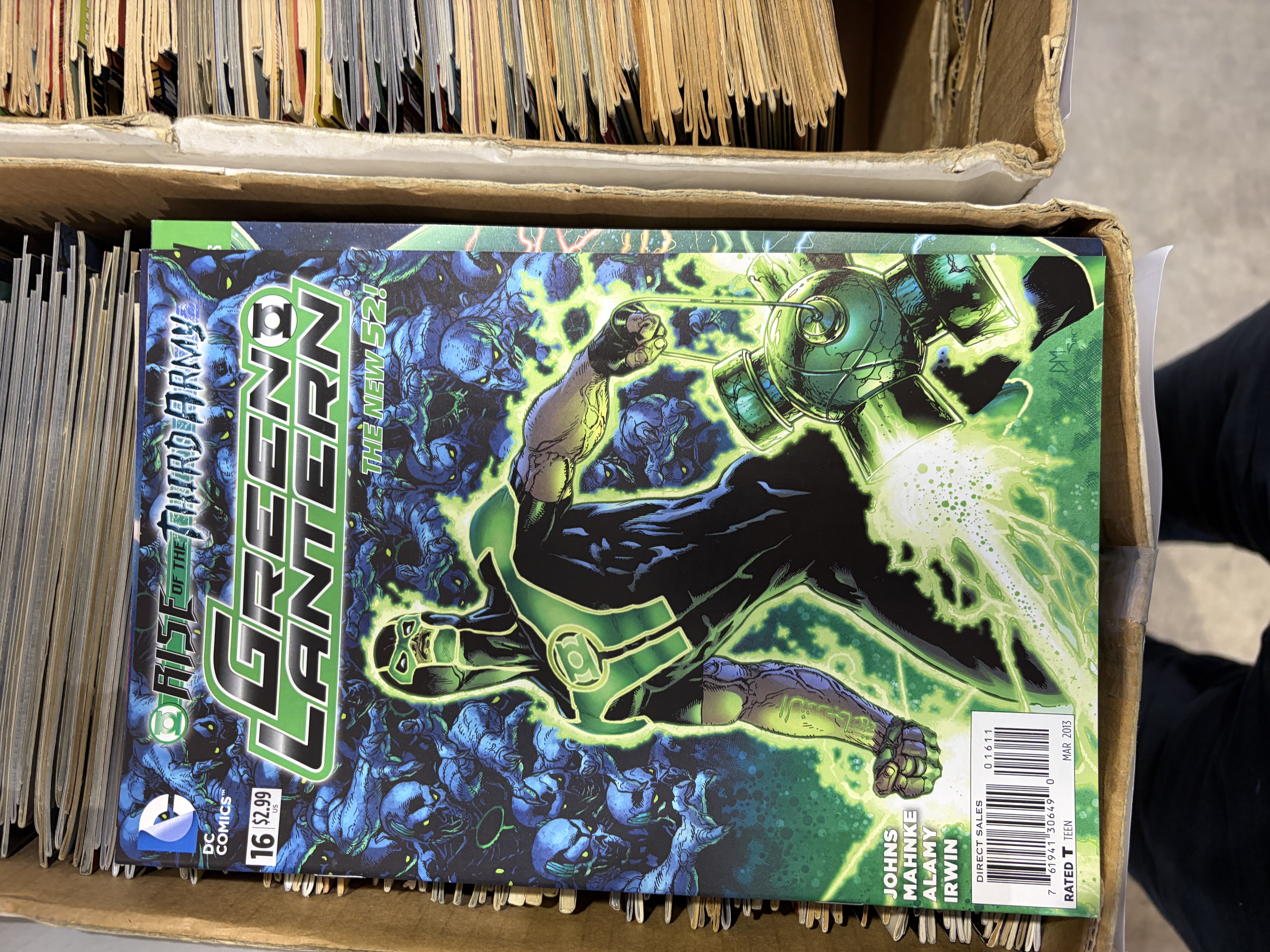 Green Lantern #16 – Rise of the Third Army — Green Lantern DC Comics